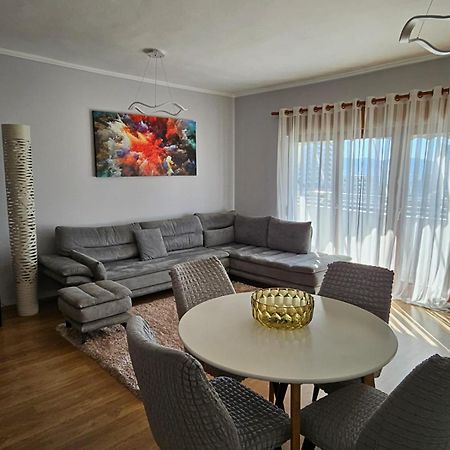 Sky Dwelling Tirana 아파트 외부 사진